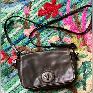 Coach shoulder crossbody bag dark walnut brown leather vintage flap